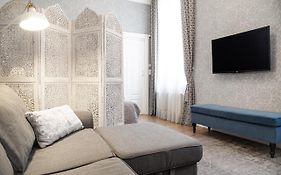 Househost Apartment :Zacisze Street